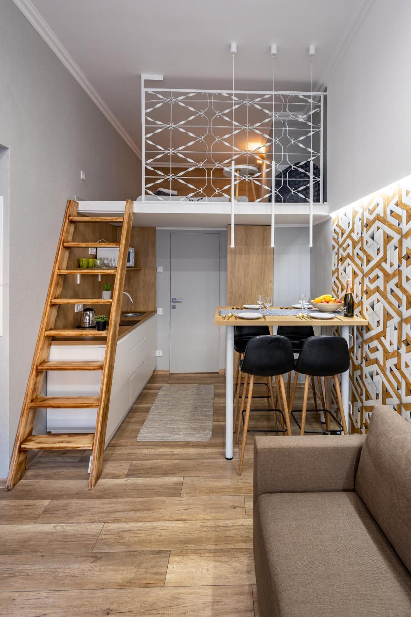 Bv Apartments Black And White 利沃夫 外观 照片